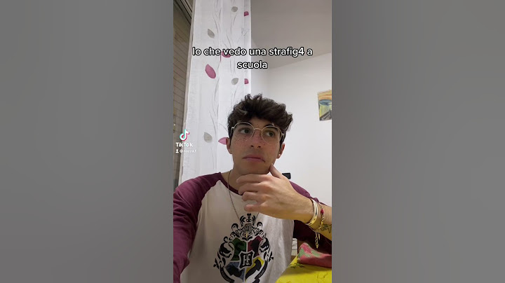 Quando vedi una bella ragazza a #scuola #compagnidiclasse #prof #viral #fun #lol #virale #act #comic