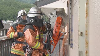 解体が予定されているアパートで消防の救助訓練を実施 「地域の防災強化に役立てて」と提供 福岡市