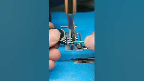 soldering tutorial. #solderingtutorial #solderingtips #howtosoldering #desoldering #solderingtool