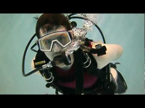 Sealife DC1400 underwater camera test