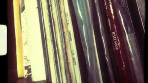 G playing around with a Danelectro Wasabi AD1 in reverse