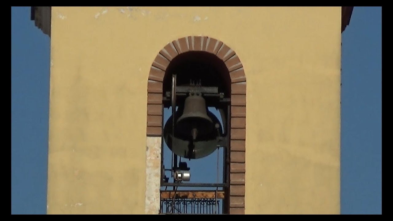 Le campane di Frignano (CE) Parrocchia di Santa Maria dell'Arco - Video n° 226