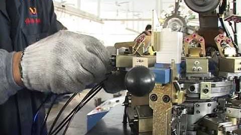 If you want to know the hosiery machine making process, walk into Weihuan