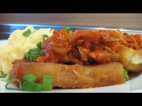 Видео рецепт Рыба с луком и морковью