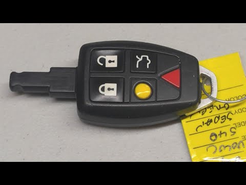 volvo-s40-c30-v50-c70-key-fob-battery-replacement-2004-2012