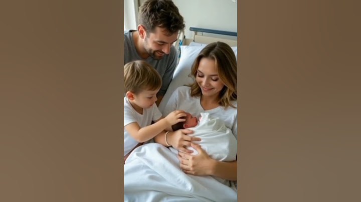 Heartwarming Moment: Big Brother Meets Newborn Baby for the First Time ❤️👶