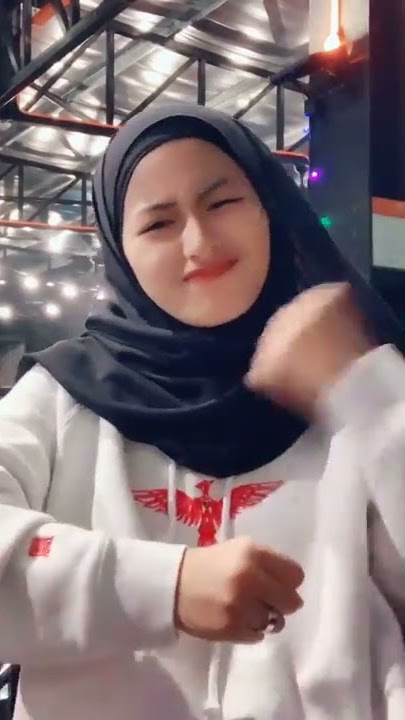 Malaysia  girl , handjob style tiktok challenge
