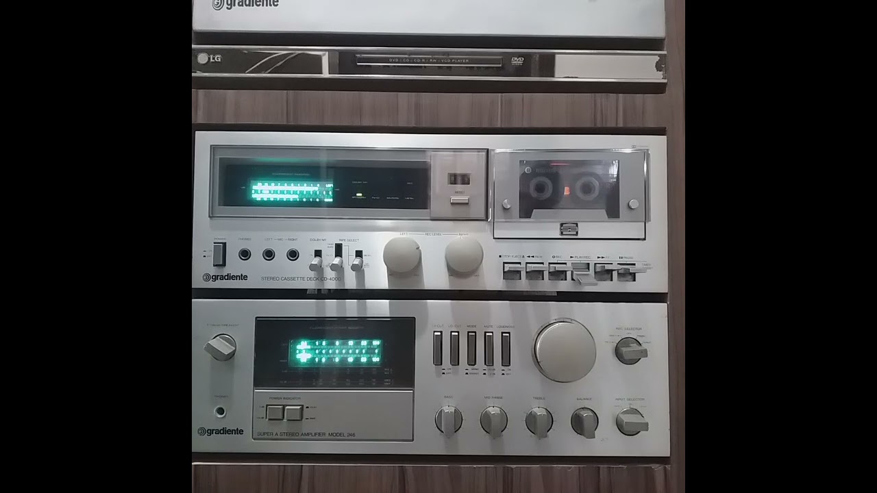 Super Reggae Vol 1 e 2, sequência reggae na fita cassete. Senti a