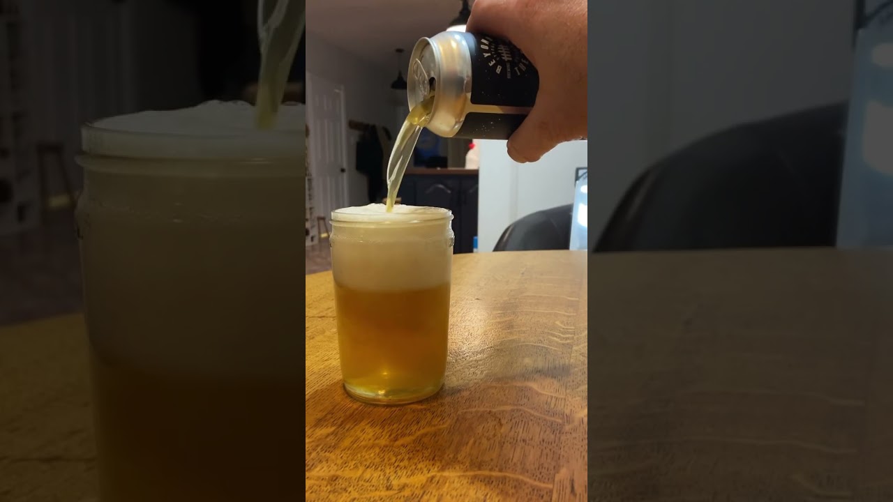 BEYOND THE PALE BREWING Cosmic Latte 6% Ottawa, Ont🇨🇦 