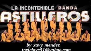 Video thumbnail of "banda astilleros -  y ahi te ame"