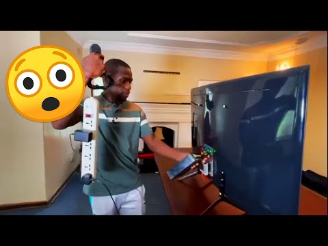 Zimbabwean Inventor unveils Worlds First Self-Powered TV