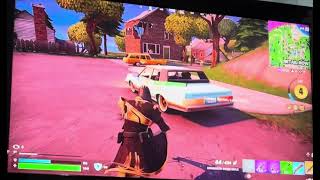 Играя на новия мап в Fortnite