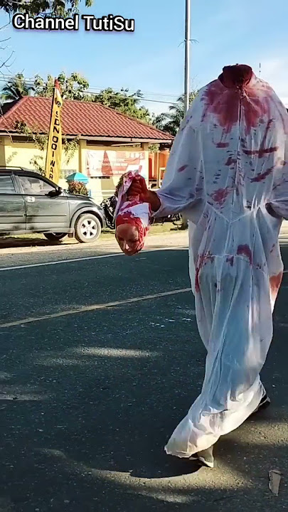 HANTU KEPALA BUNTUNG