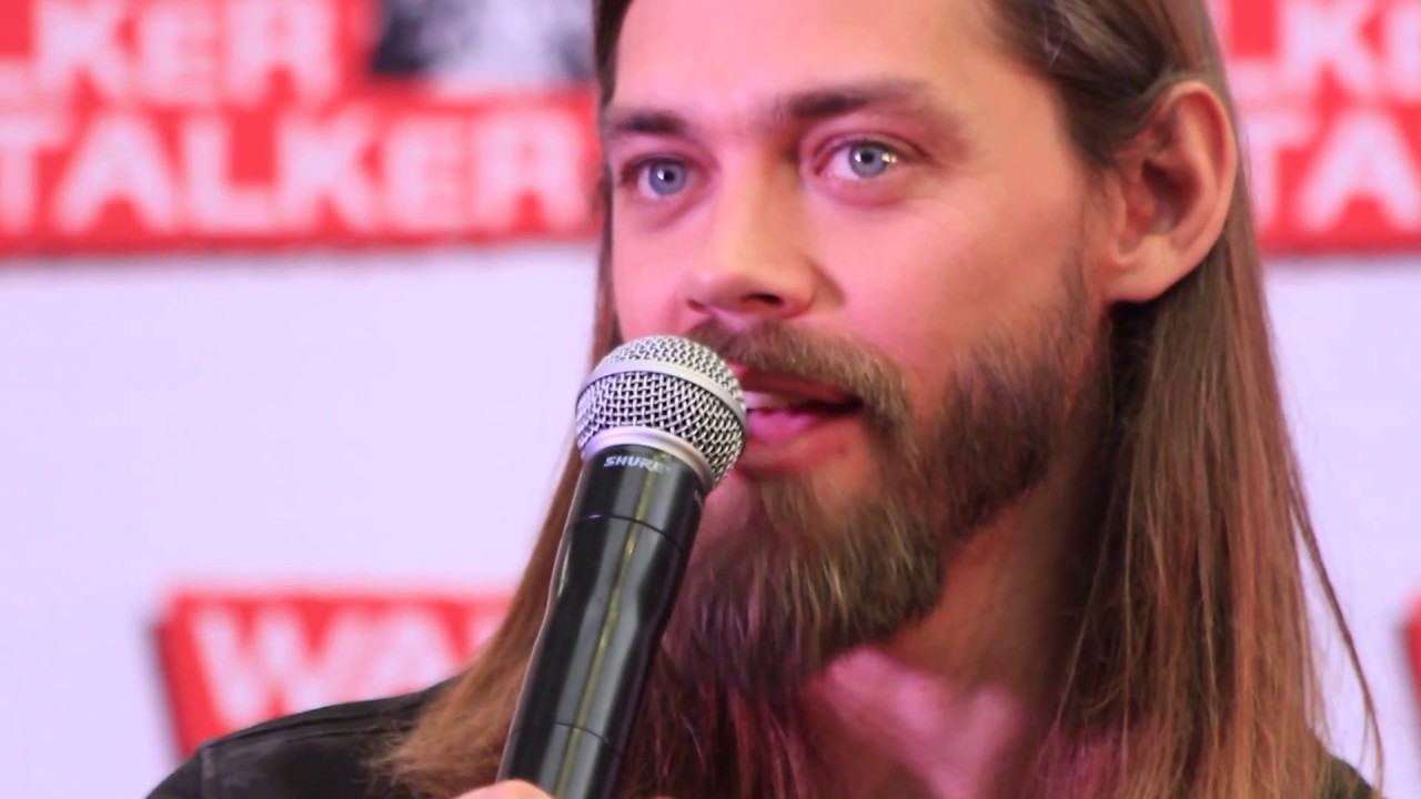 tom payne beard wsc london 2017 tom payne about his hair his beard and tom payne beard wsc london 2017 tom payne about his hair his beard and