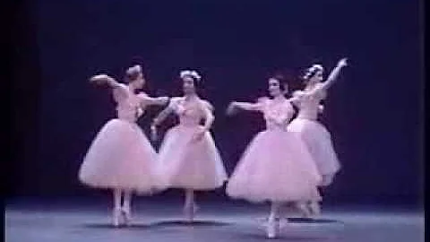 'Pas de Quatre' - Alicia Alonso, Carla Fracci, Ghi...