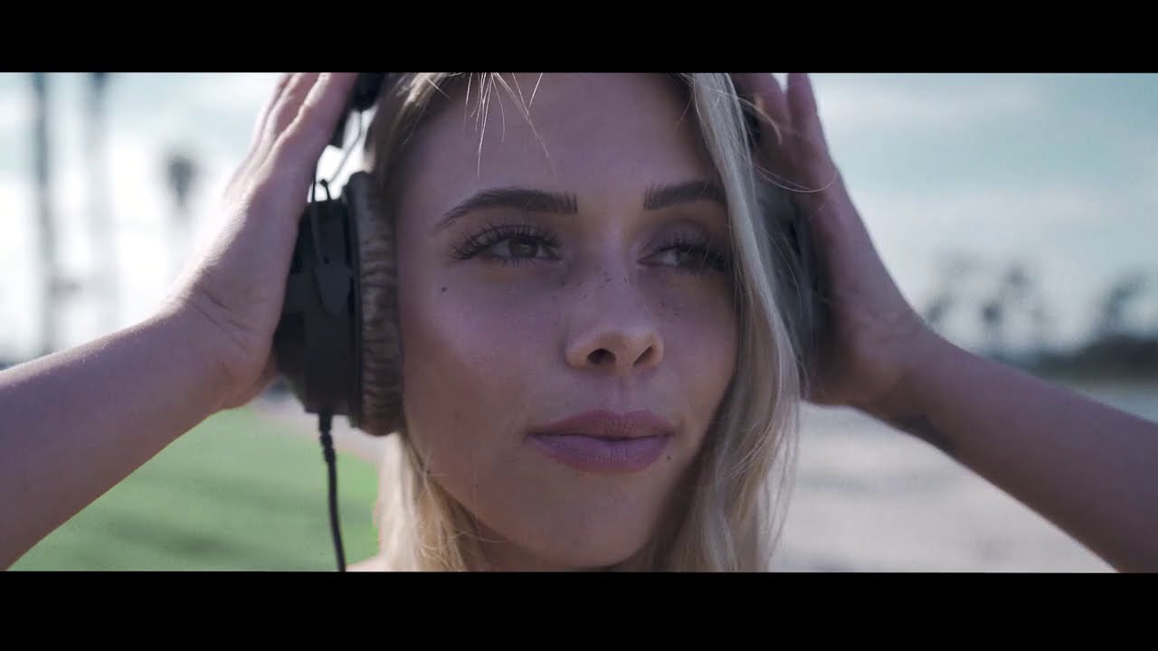 LeBrock - Real Thing (Official Music Video) LeBrock - Real Thing (Official Music Video)