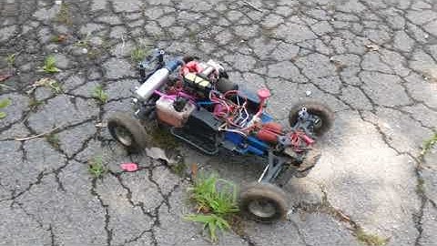 Slayer Pro with Dynamite 19T engine breakin tank one