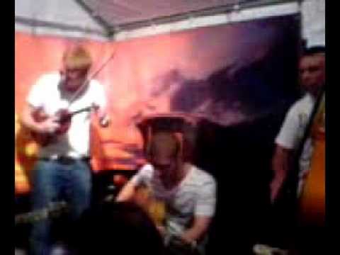 Calum of Havana Swing playing with the gypsies, Samois '08