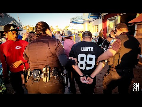 Police Officers Arrest Unpermitted Vendor at Santa Monica Pier