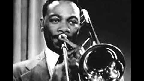 J. C. Higginbotham - Muggin' Lightly