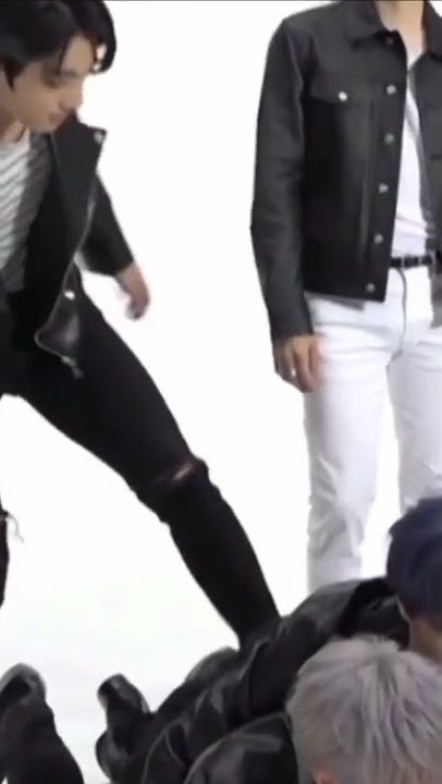 who is bottom?🥵🔥🥵🥵🤔🐰🐥#jikook #kookmin #mingguk #king #bts
