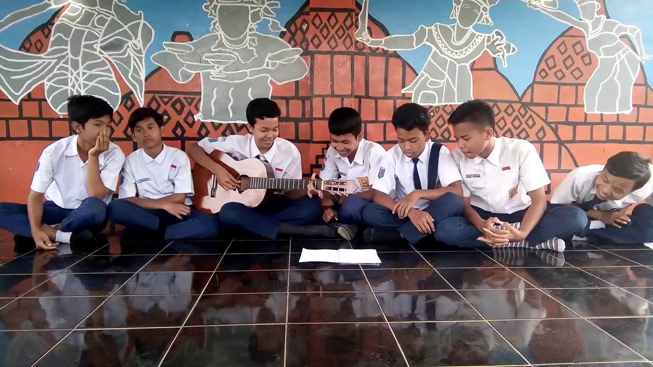 Praktek Seni budaya kls 9 camera iphone 8 plus apk