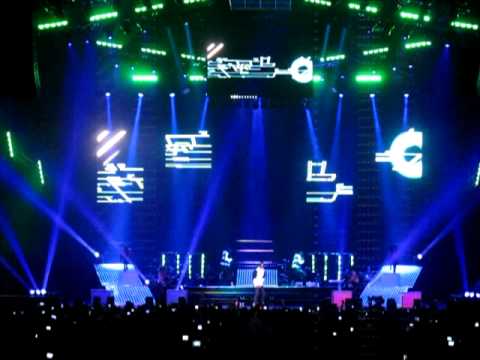 usher dj got us fallin in love usher dj got us fallin in love