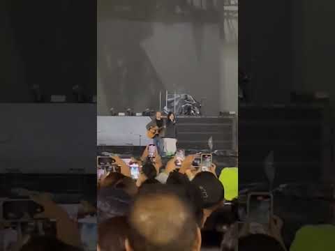 Billie Performed for