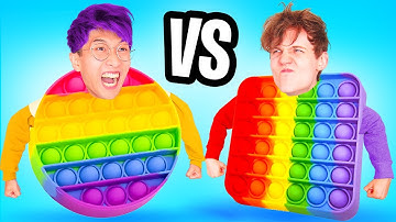 NOOB vs PRO vs HACKER In FIDGET RUSH!? (ALL LEVELS!)