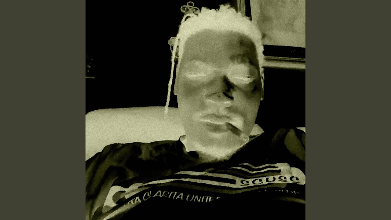 Regardez I'm Here sur YouTube Regardez I'm Here sur YouTube