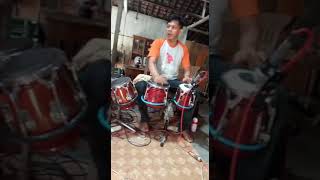 coba ketipung model nya om ipank sera warna merah monggo yang mau pesan bisa telpon wa 085641507095