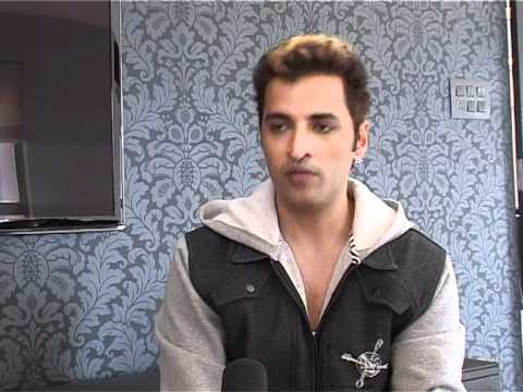 Bollywood World - Ganesh Hegde Loves Shahrukh Khan - Latest Bollywood Gossip