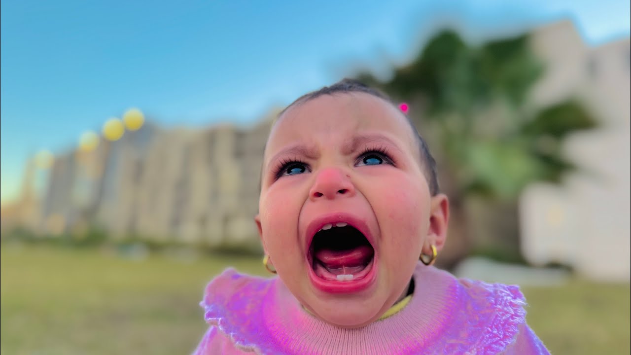 جبر الخواطر الطفل الحزين( الطفل الباكي )😭💔