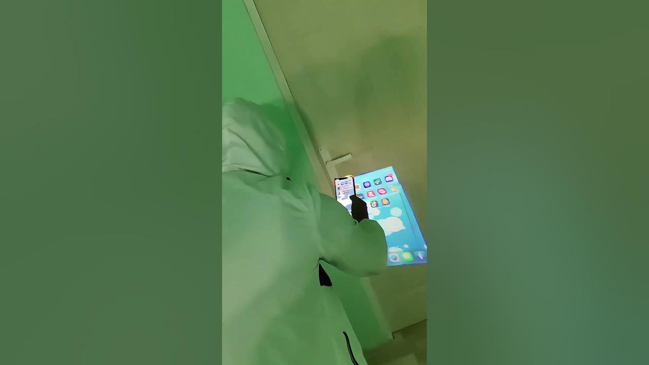 Mobile flashlight projector app flashlight smartphone projector 