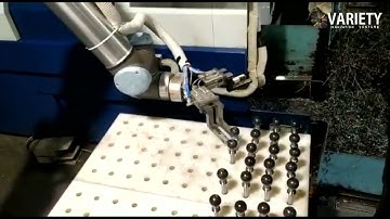 Universal Robot (Cobot) CNC Machine Automatic Loading and Unloading