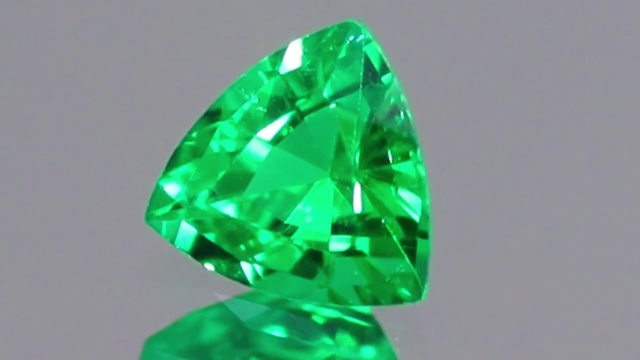 天然エメラルド 0.07ct 【美濃色】ブラジル