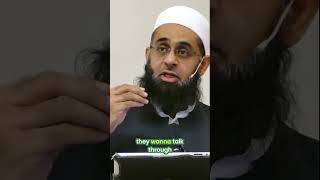 Women Talk It Out, Men Need Silence: Relationship Secrets Revealed!