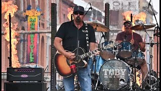 Toby Keith + Cole Swindell  Beer for My Horses