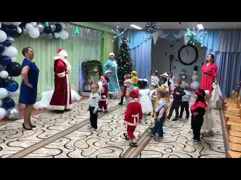 новый год картинки для детей. новогодний праздник для детей. новогодние картинки детские. бабка за дедку дедка за репку. в садик дедушку вожу.