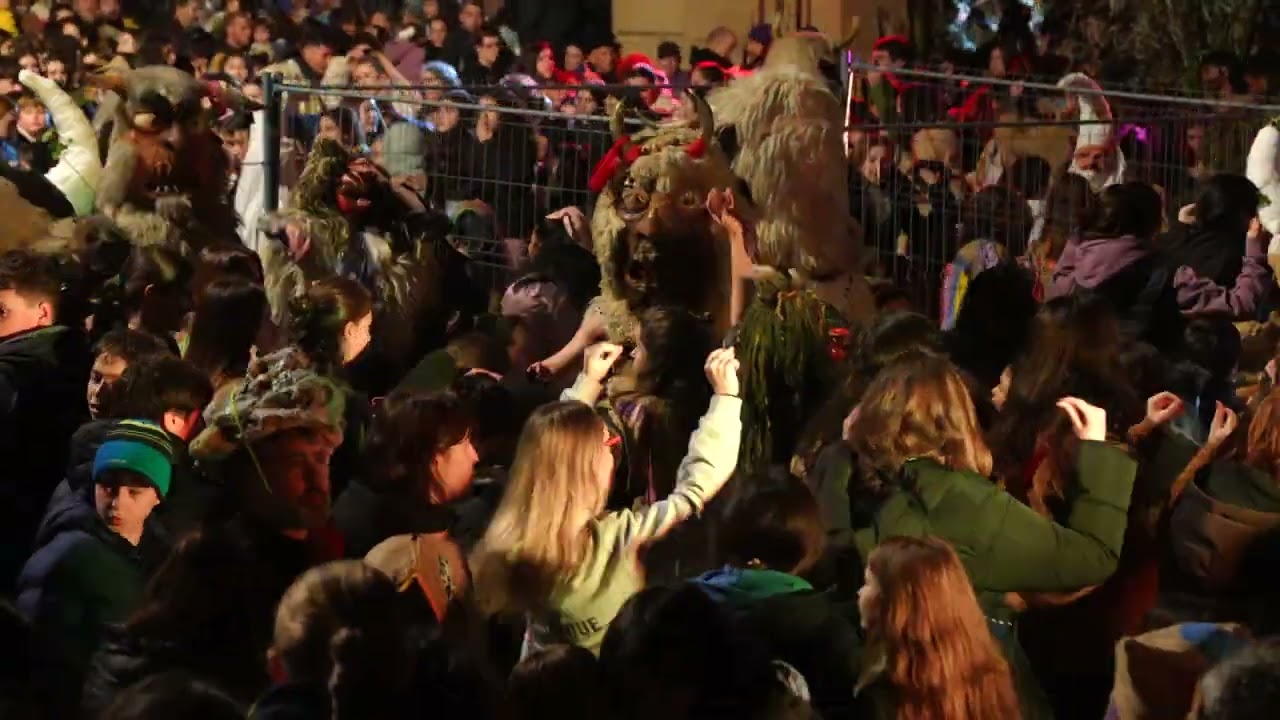 Intxixu, basandre eta sorginei agur Oiartzungo ihotean (3)