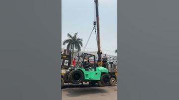 Cách lấy một chiếu xe nâng 10 tấn ra khỏi  container #xenângmitsubishi #xenangfc #mitsubishiforklift