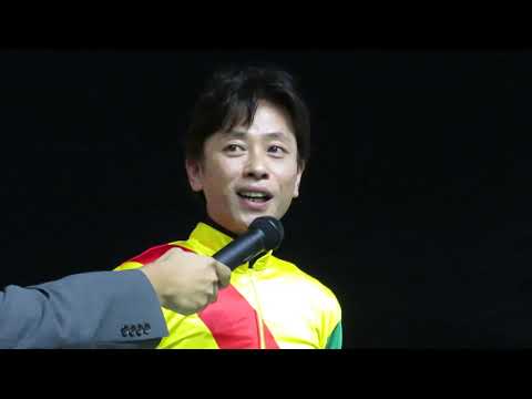 左海誠二騎手、２０００勝達成表彰式