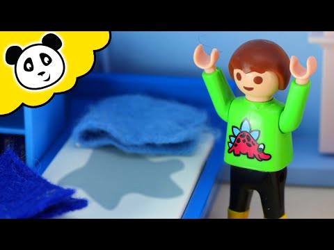 Playmobil Escuela🏫 Ops! Me hice pipi en la cama! Playmobil español
