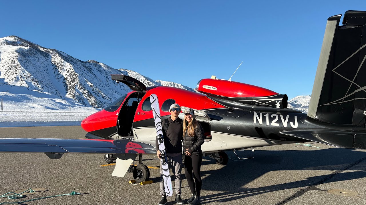 Видеоблог о полете на реактивном самолете Cirrus Vision! Взлет в условиях плохой видимости и приб...