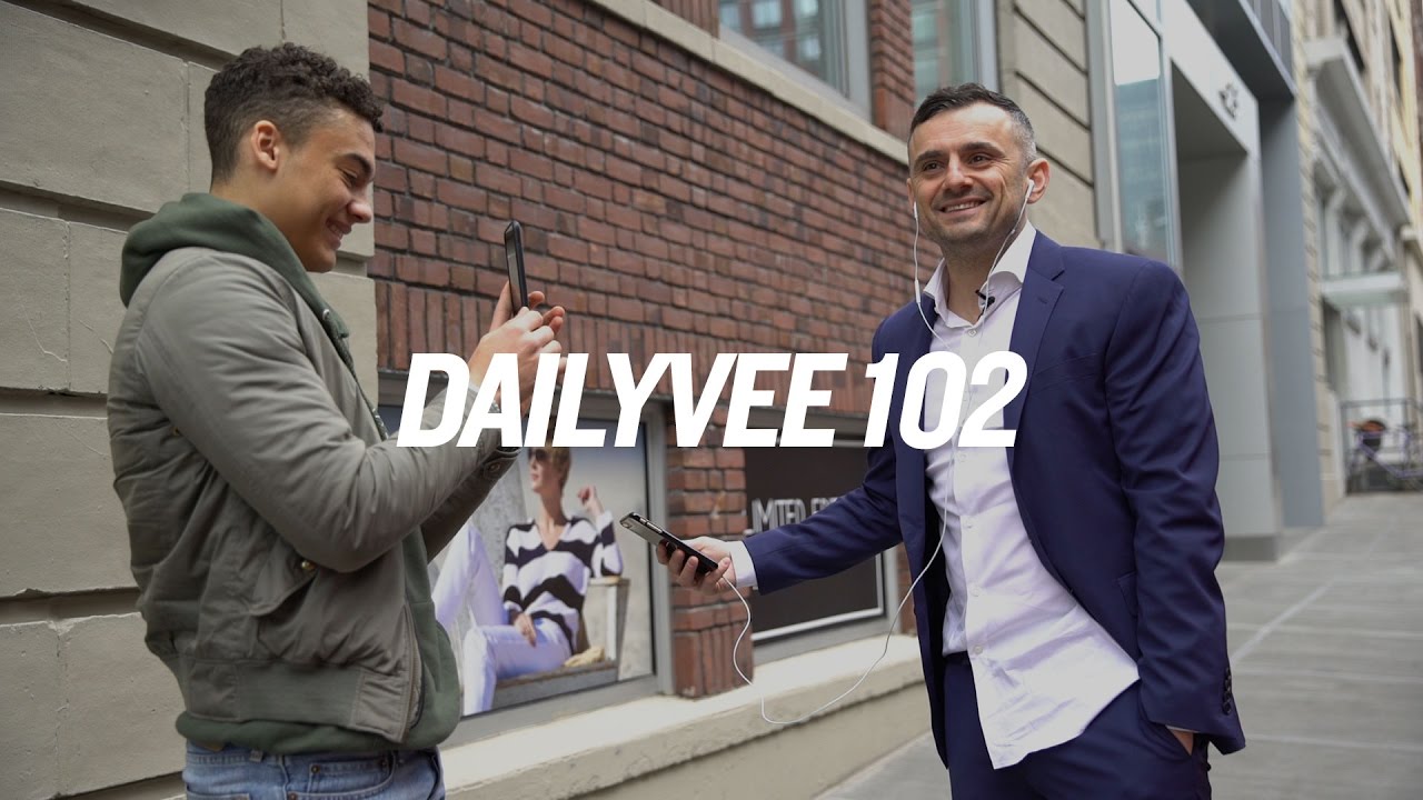 YES... I WORE A SUIT | DailyVee 102
