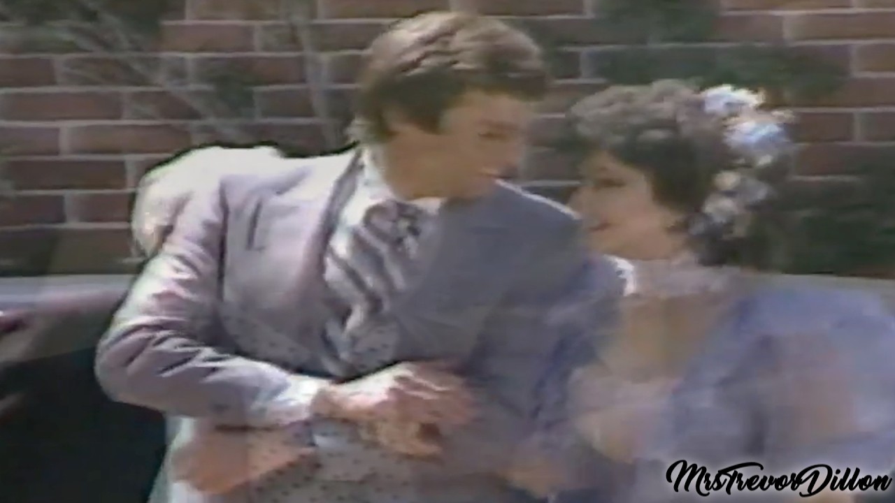 Robert and Holly || Chocolate & Ice Cream