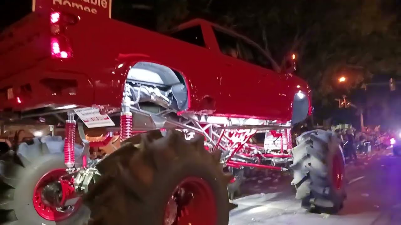 Mardi Gras - 02/10/2023, Houma, LA (7)