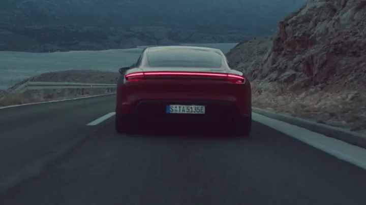 Electrify your day to day.Porsche Taycan. - DayDayNews