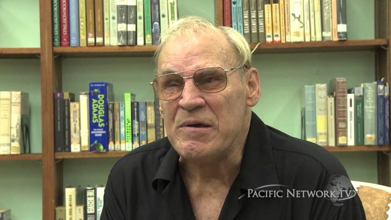 Don Stroud alive and kicking