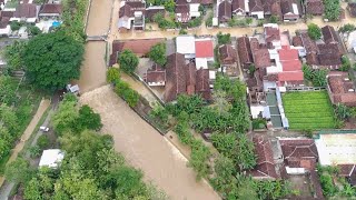 Kondisi Banjir Demangan Jabung Jetis Ponorogo  18 Oktober 2022 by Gwi heroes 1,875 views 1 year ago 12 minutes, 59 seconds